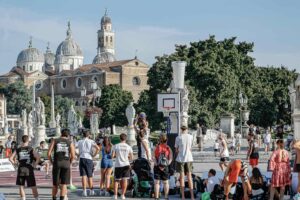 Prato della Valle abbraccia la Reyer City League