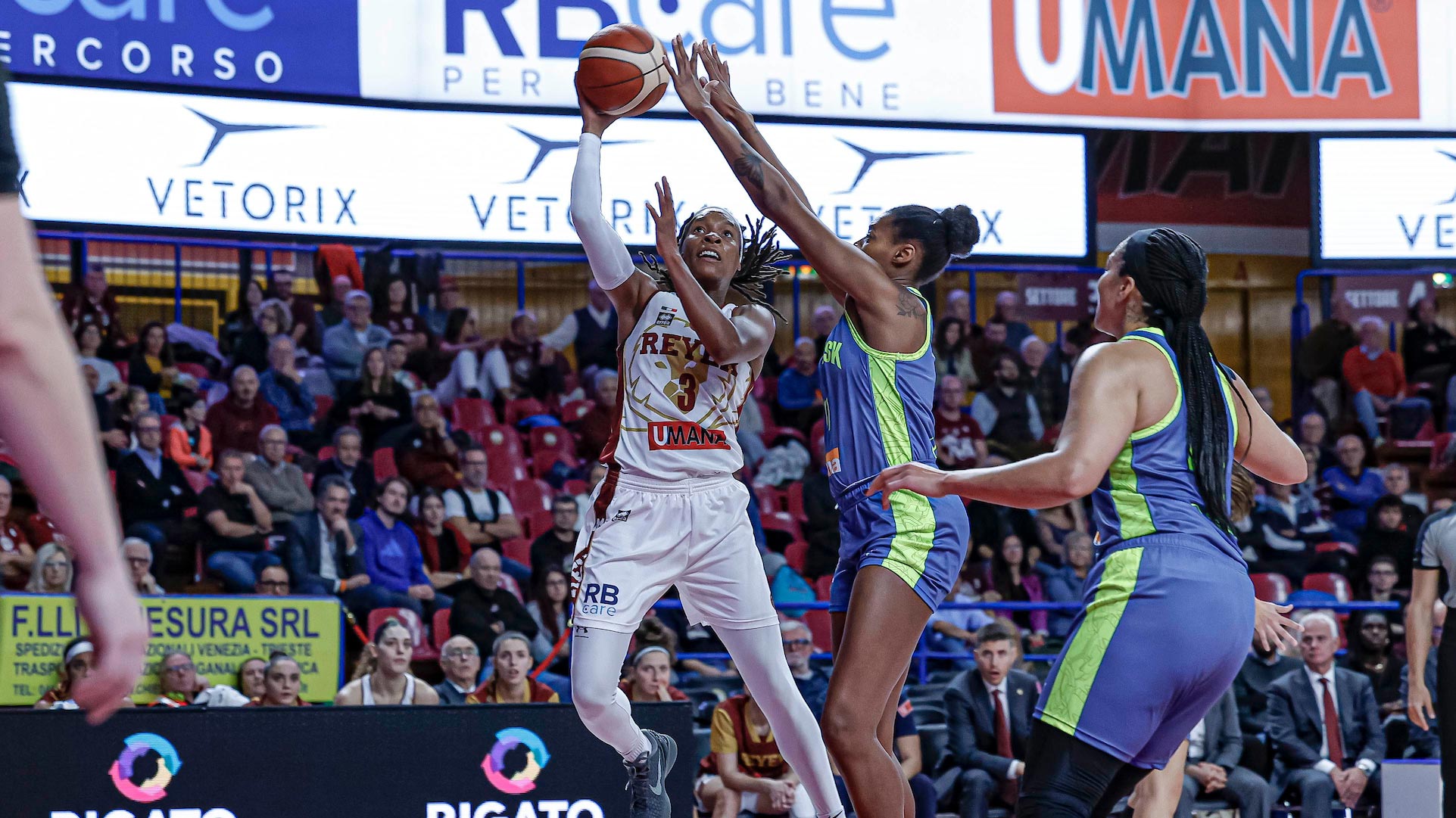 Euroleague Women Umana Reyer - ZVVZ Usk Praha: 66-86